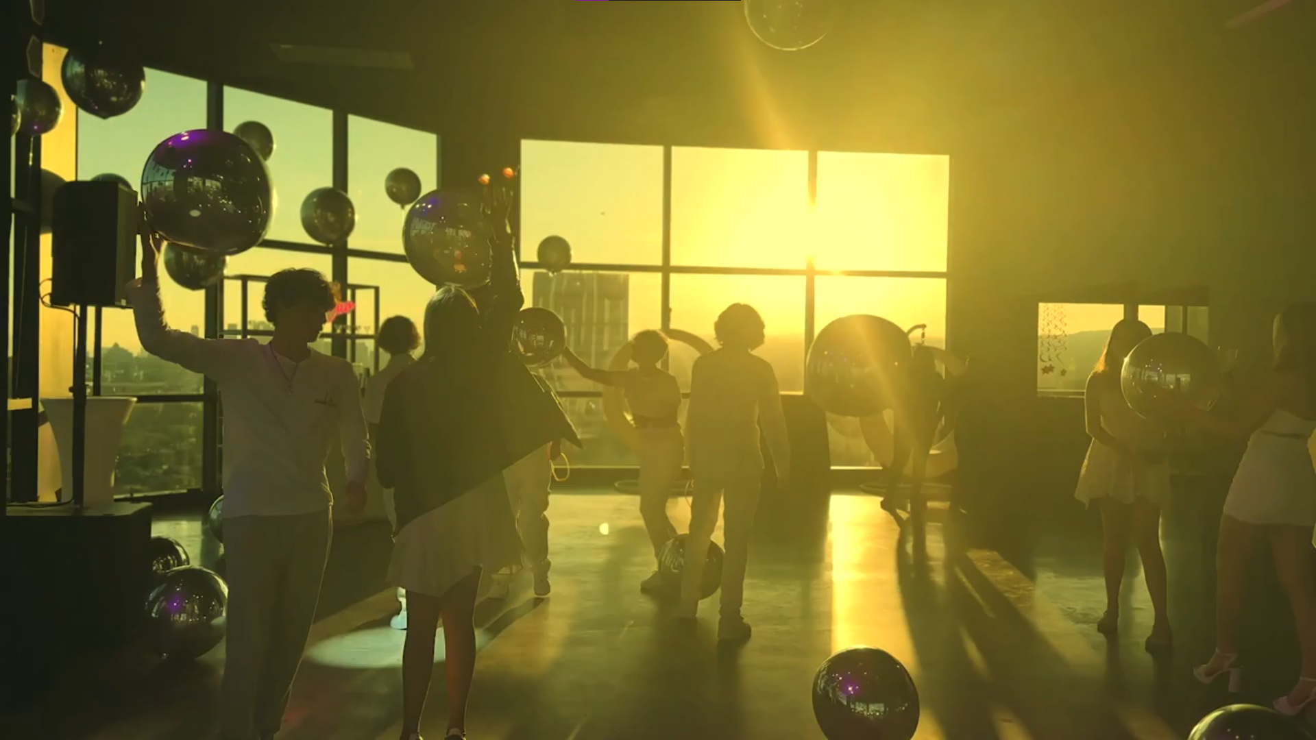 Skyler’s Graduation Party at the Onyx Tower